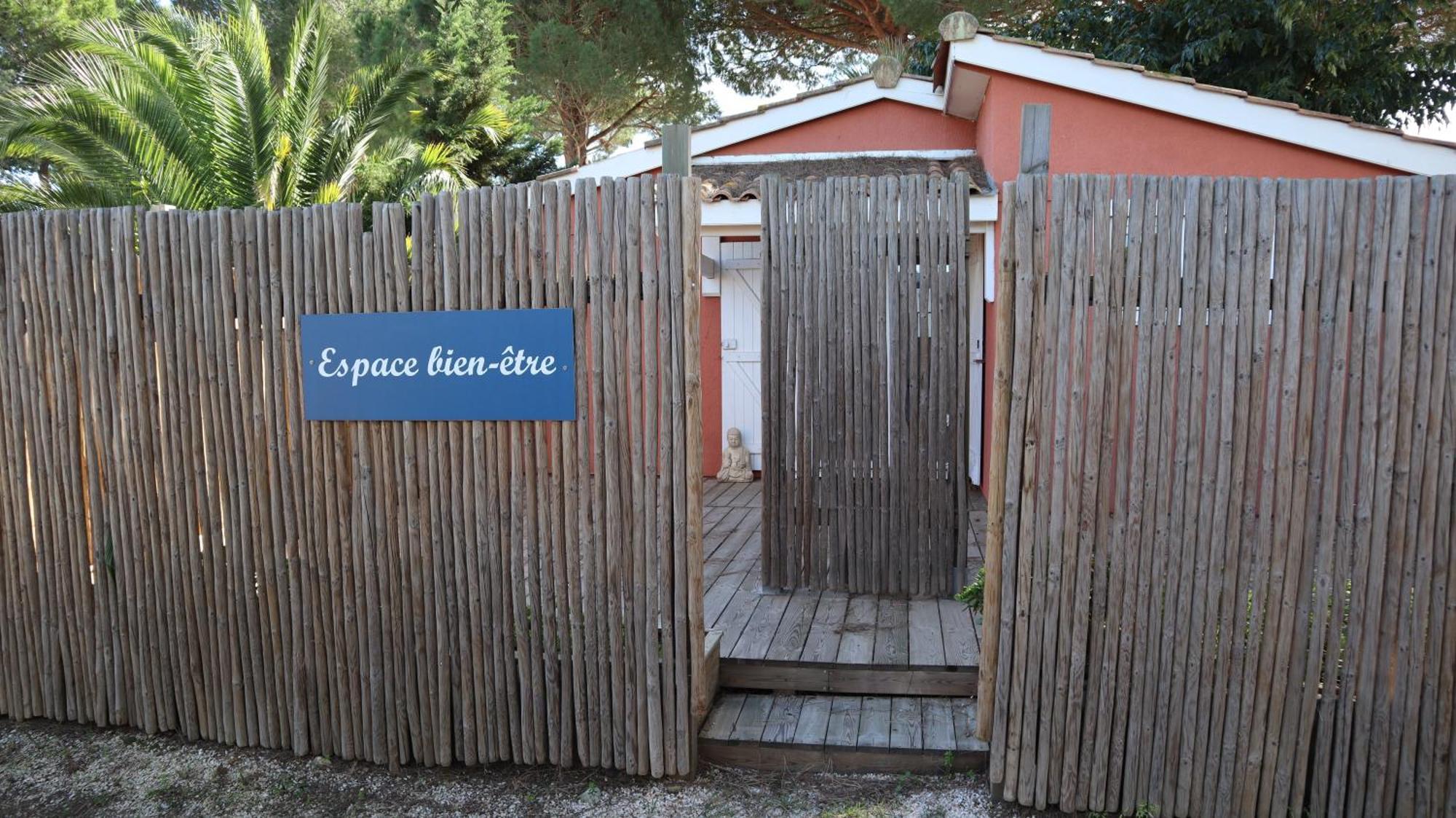 Camping Del Mar 10, Mobil Home Petit Paradis, 6 Personnes, Bord De Mer, Camping Del Mar Village アルジェレス・シュル・メール エクステリア 写真